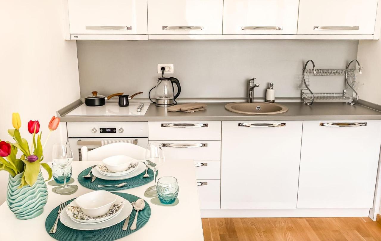 Four Views Apartments 부드바 외부 사진