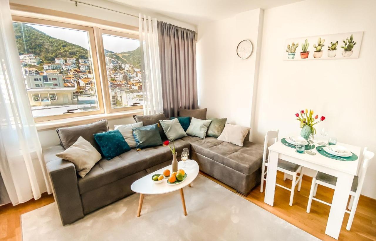 Four Views Apartments 부드바 외부 사진